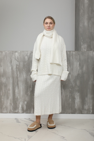 Костюм светер+спідн+шарф білий текстиль 024070