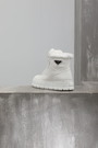 Кросівки високі,біле хутро,збоку лого білі шкіра 024793