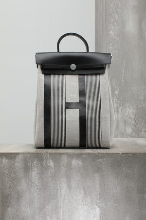 Сумка прямокутна рюкзак прінт сірий текстиль 025444