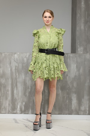 Платье среднее зеленое текстиль 025755
