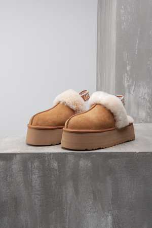 Ugg белый мех бежевый замш 032310