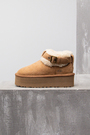 Ugg высокая подошва мех на застежке беж лого бежевый замш 034037