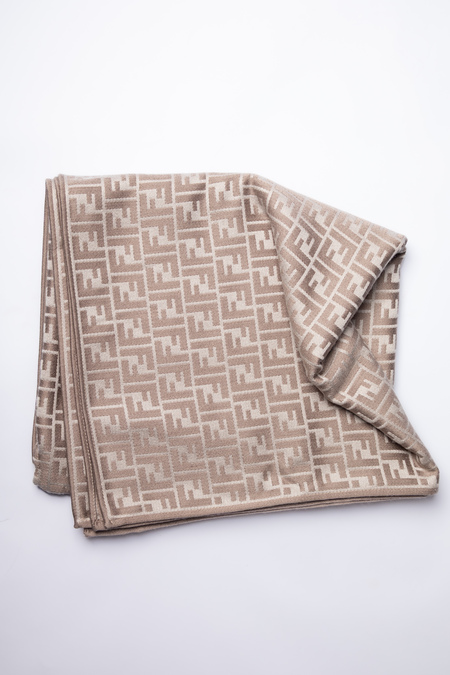 Палантин монограм бежевий 037890