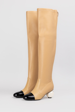 Чоботи високі перлина на підборах світло-бежева шкіра 037965