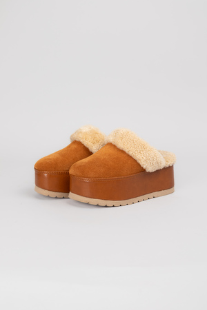 Ugg высокая подошва рыжий замш 038016