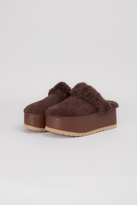 Ugg висока підошва темно-коричневий замш 038017