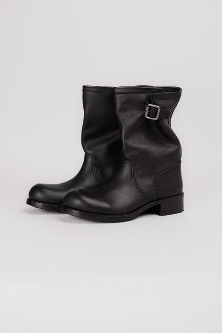 Ботинки черная кожа 038184