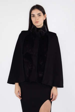Пончо м хутро чорний текстиль 038375