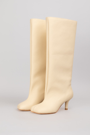 Чоботи високі білий шоколад шкіра 038607