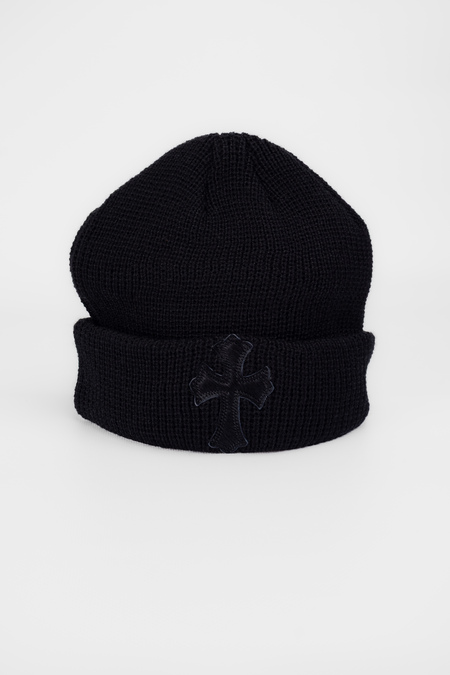 Шапка черное лого черная 039014