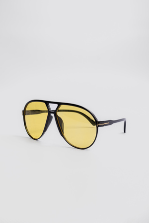 Окуляри жовта лінза чорна оправа 039961-2