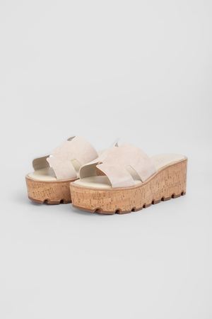 Шльопанці танкетка молочний замш 040092