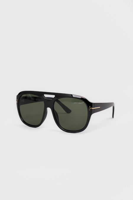 Очки зеленая линза черная дужка 041433-10